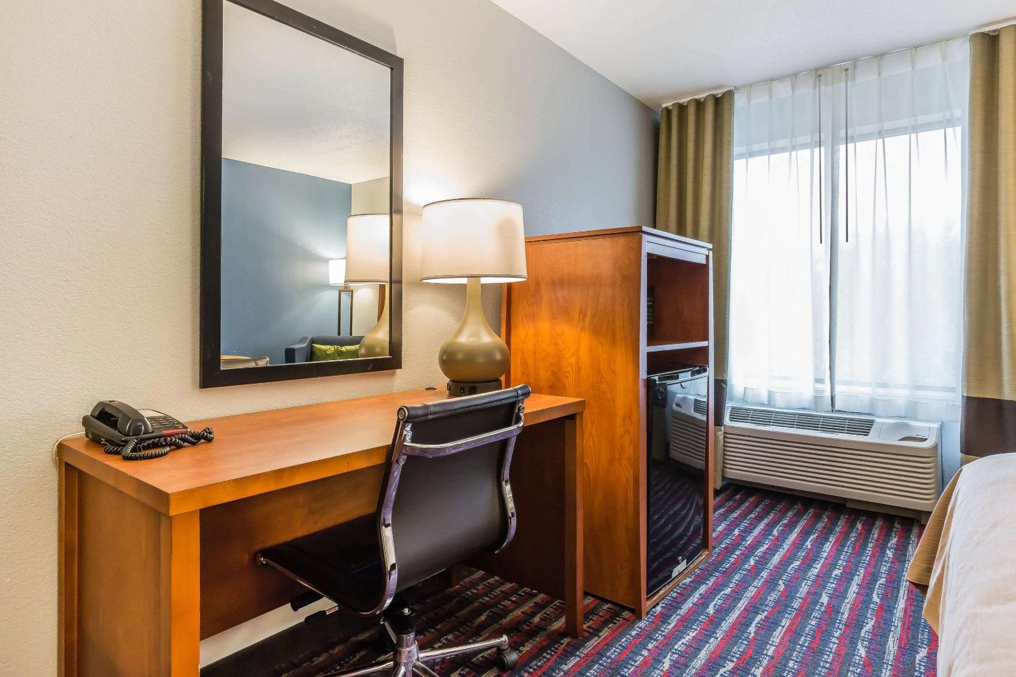 Comfort Inn Alton Near I-255 Εξωτερικό φωτογραφία